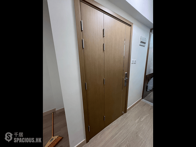 Jordan - 66-68, Woosung Street 01