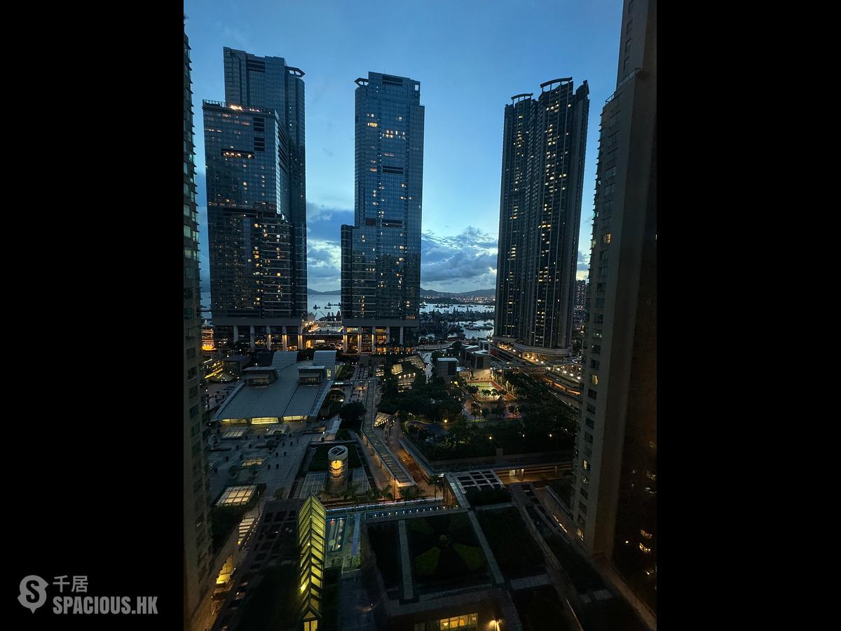 West Kowloon - The Cullinan (Tower 20 Zone 1 Diamond Sky) 01