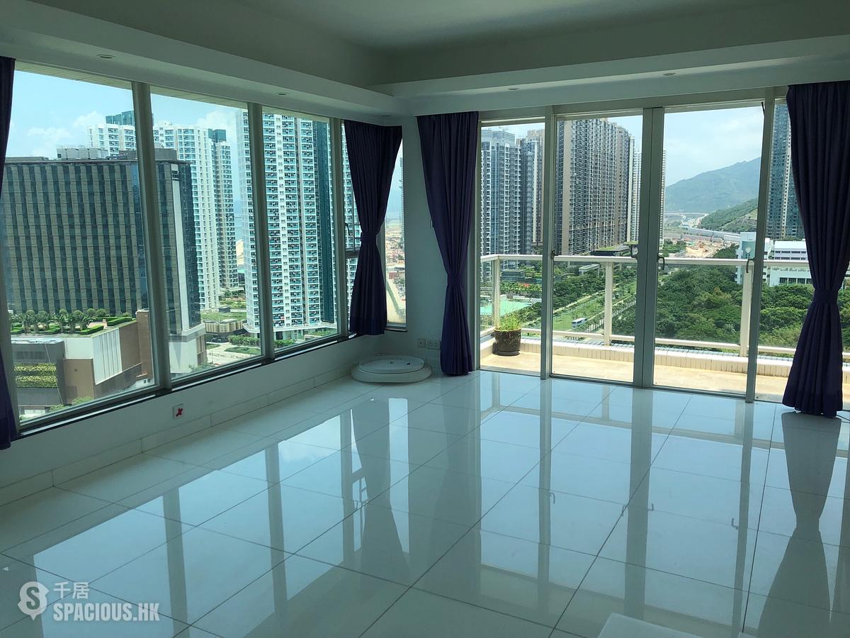 Tung Chung - Coastal Skyline Phase 4 Le Bleu Deux Block 7 01