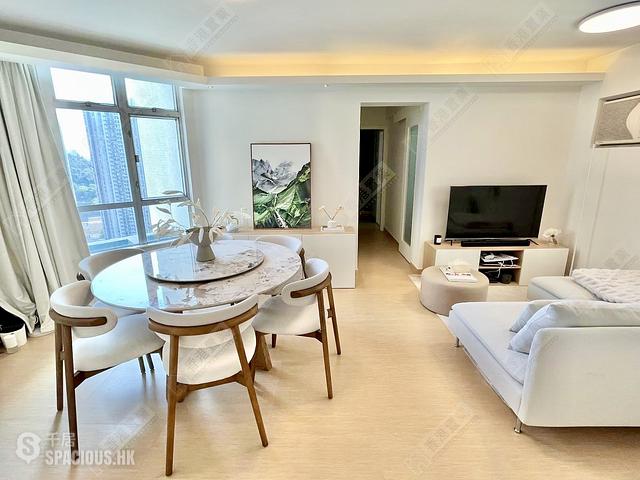 Ap Lei Chau - South Horizons Phase 1 Hoi Wan Court (Block 4) 01