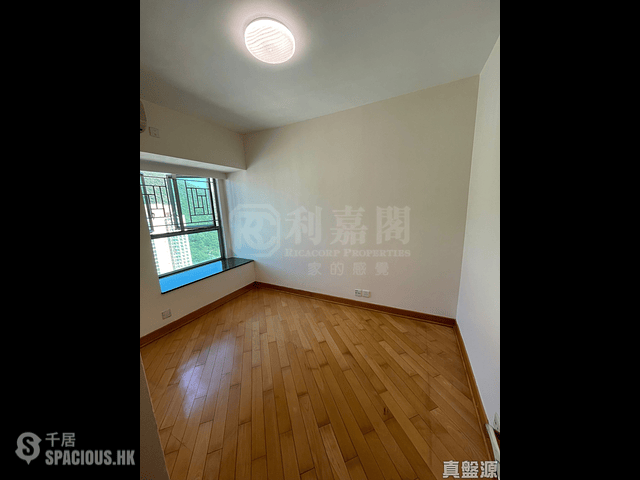 Tseung Kwan O - Park Central Phase 1 Block 7 01