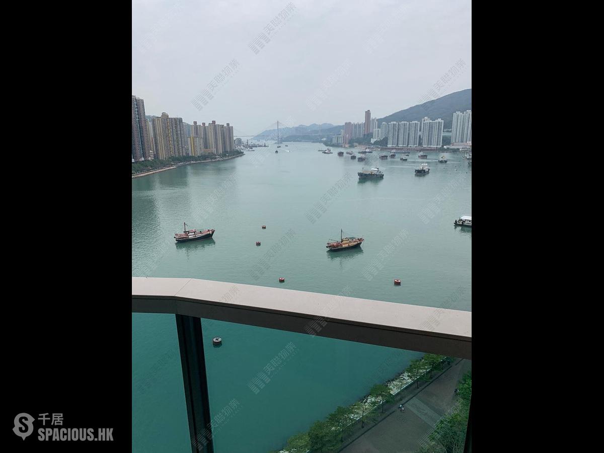 Tsuen Wan - The Pavilia Bay 01