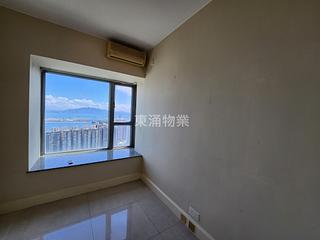 Tung Chung - Caribbean Coast Phase 3 Carmel Cove Tower 10 09