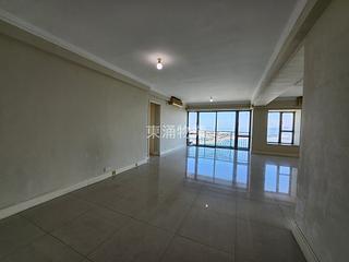 Tung Chung - Caribbean Coast Phase 3 Carmel Cove Tower 10 05