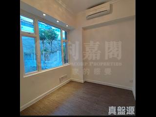 Chung Hom Kok - Cypresswaver Villas 03