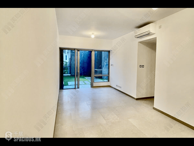 Pak Shek Kok - St Martin Phase 1 Tower 2 01