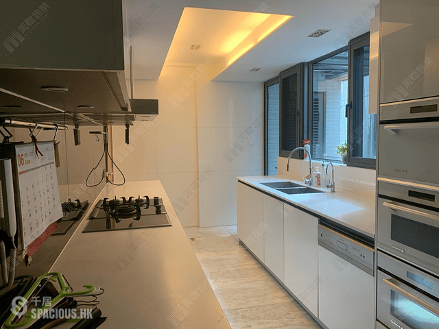 Pak Shek Kok - Providence Bay Phase 1 Tower 3 01