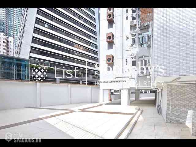 Sheung Wan - Fook Sing Court 04
