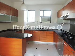 Chung Hom Kok - Coral Villas 12