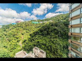 Mid Levels Central - Tavistock II 18
