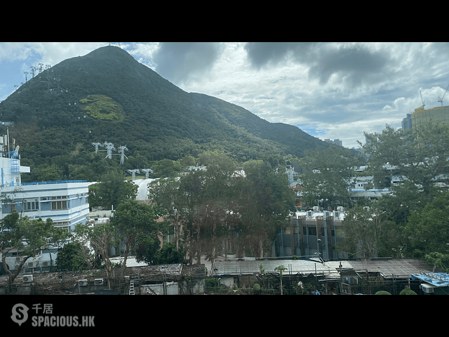 Wong Chuk Hang - Country Villa Block E 01