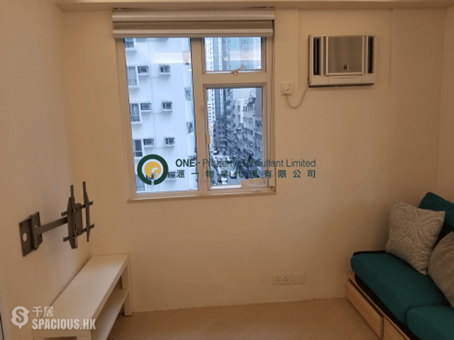 Sai Ying Pun - Cheong King Court 01