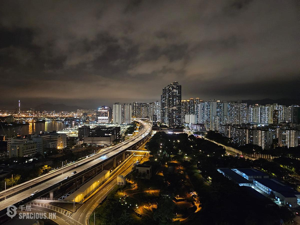 Tai Kok Tsui - Harbour Green 01