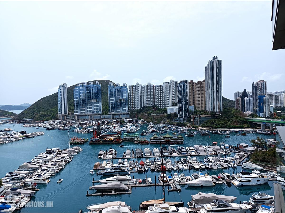 Wong Chuk Hang - Marinella Block 9 01