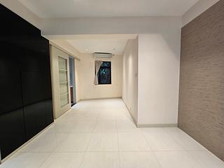 Mid Levels Central - Hong Lok Mansion 13