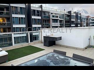 Clear Water Bay - Mount Pavilia 06