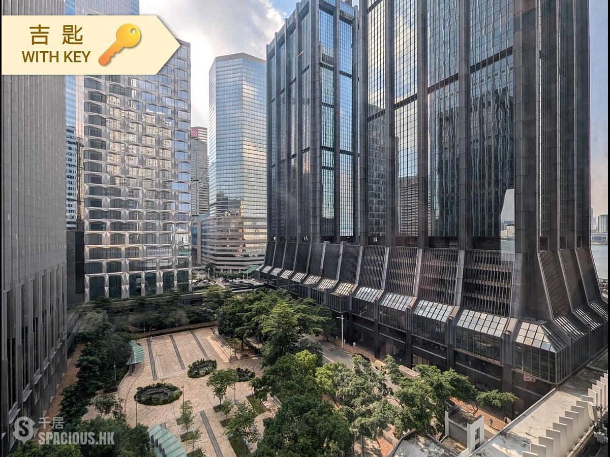 Wan Chai - Causeway Centre Block B 01