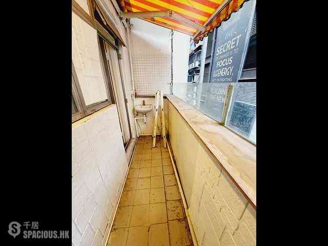 Central - 7, Lan Kwai Fong 01