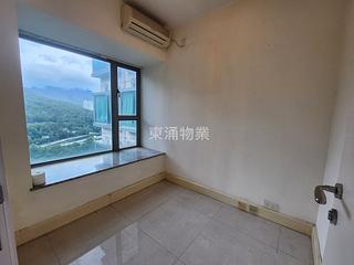 Tung Chung - Caribbean Coast Phase 3 Carmel Cove Tower 9 07