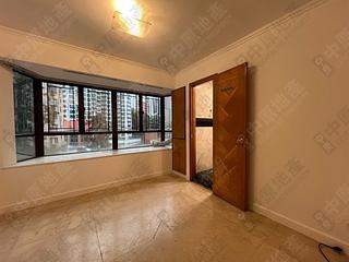 Sai Ying Pun - Ning Yeung Terrace Block B 06