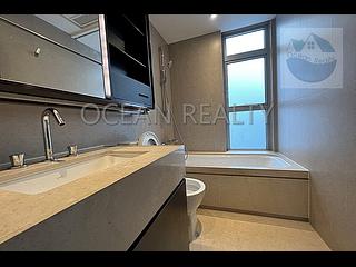 Clear Water Bay - Mount Pavilia 09