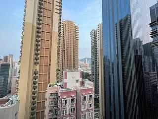 Wan Chai - The Avenue Phase 1 Block 5 06