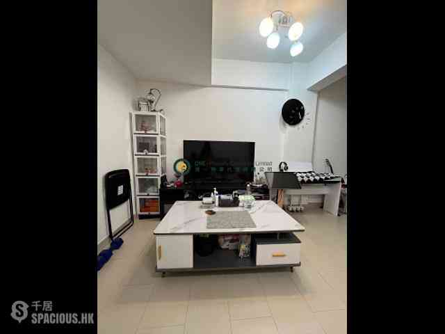 Wan Chai - Man Hee Mansion 01