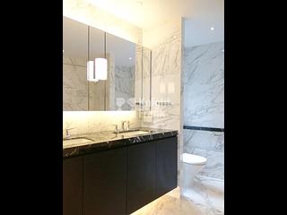 Mid Levels Central - Grenville House 12
