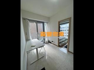 Sai Ying Pun - 63, Pokfulam Emerald House (Tower 2) 04