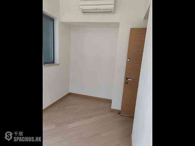 Kam Tin - Park Yoho Phase 2B Park Yoho Napoli Tower 27B 01