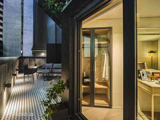 Causeway Bay - The Hayworth 01