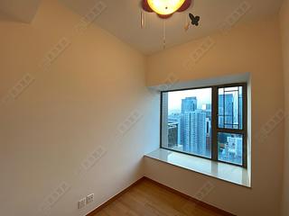 Wan Chai - The Zenith Phase 1 Block 3 06