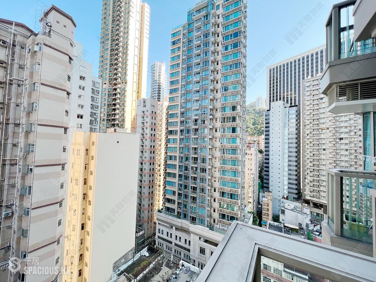 Wan Chai - The Avenue Phase 2 Block 3 01