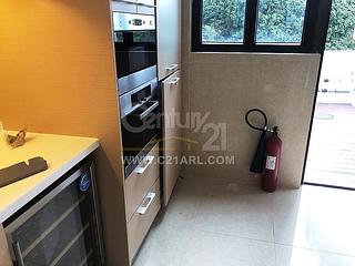 Chung Hom Kok - Coral Villas 11