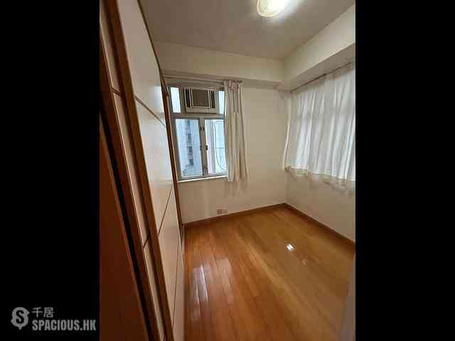 Wan Chai - Vincent Mansion High Block 05
