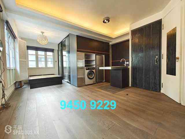 Sheung Wan - 23, Tung Street 01