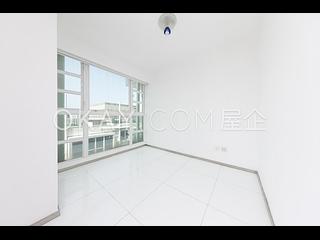 Pok Fu Lam - Villa Cecil Phase 3 06