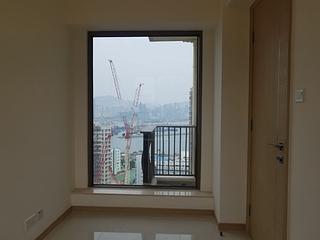 Hung Hom - VIVA 03