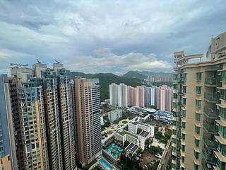 Tseung Kwan O - The Grandiose Block 3 02