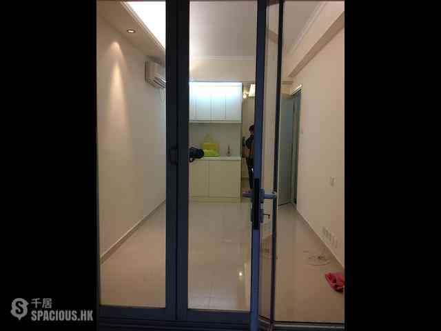 Sheung Wan - Tai Shing Building 01