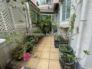 Sai Ying Pun - King Ming Mansion 03