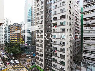 Wan Chai - Kiu Hong Mansion 02