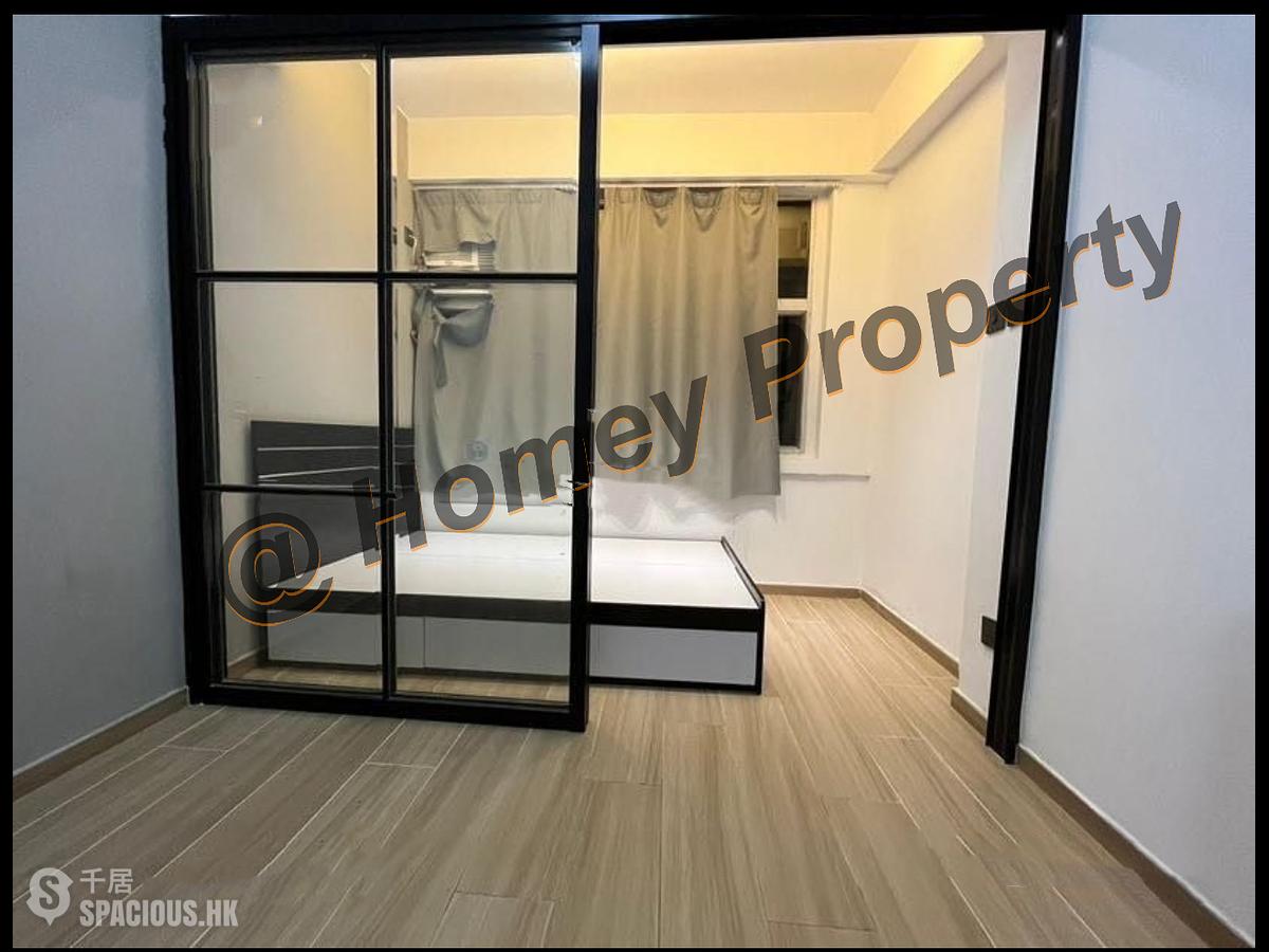 Tsim Sha Tsui - 23A, Lock Road 01