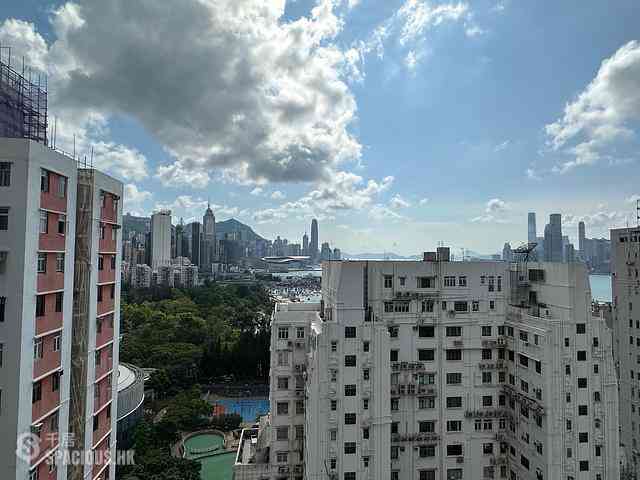 Tin Hau - Kam Kee Building 01