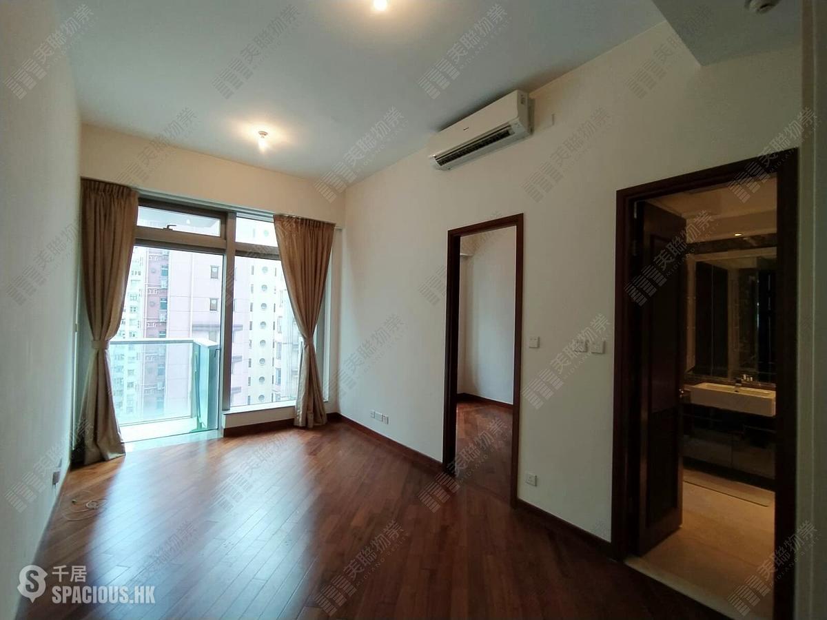 Wan Chai - The Avenue Phase 2 Block 3 01