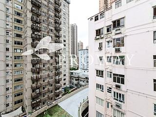 Mid Levels West - Wah Sen Court 02