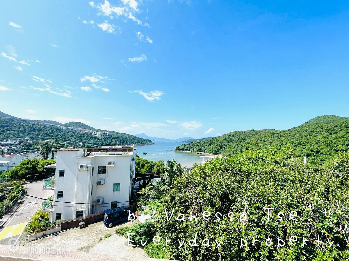 Clear Water Bay - Tai Hang Hau 01