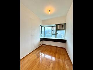 Tung Chung - Seaview Crescent 05