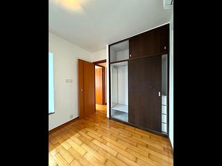 Tung Chung - Seaview Crescent 07