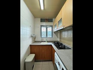 Tung Chung - Seaview Crescent 04